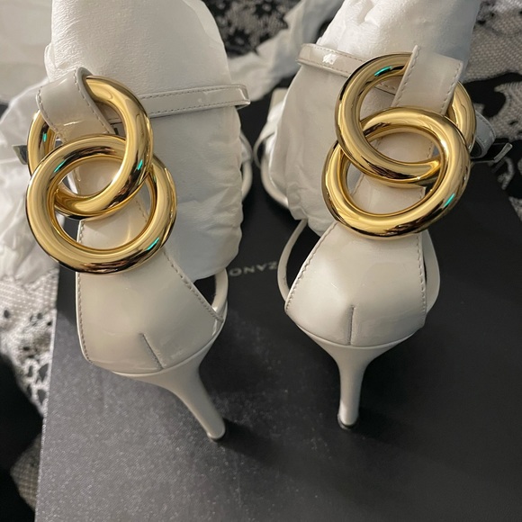 GIUSEPPE ZANOTTI SQUARE TOE HEEL SANDALS - Picture 10 of 11